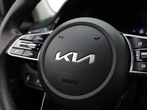 Used 2023 Kia Seltos S FWD image 29