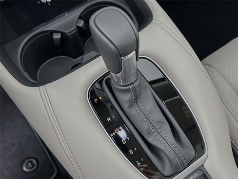 New 2026 Honda HR-V EX-L image 17