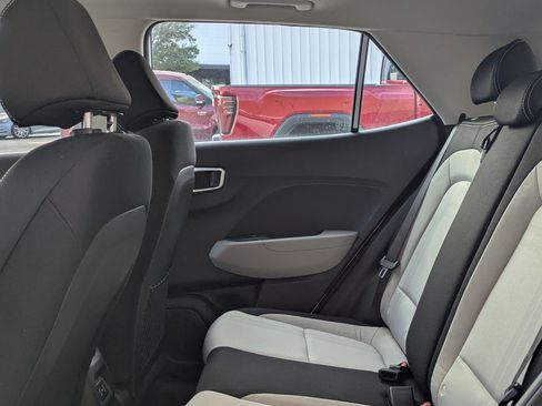 New 2026 Hyundai Venue SEL image 15