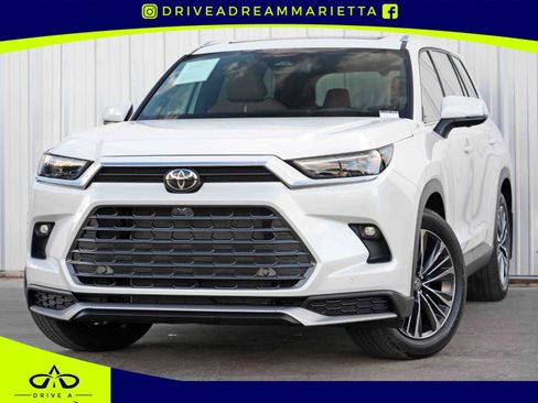 Used 2025 Toyota Grand Highlander AWD Hybrid image 1