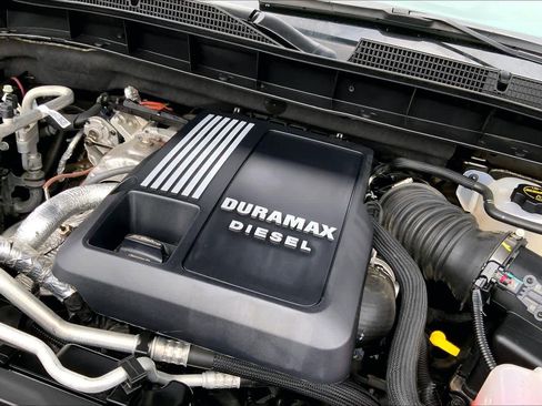 Used 2024 GMC Sierra 1500 AT4 w/ AT4 Preferred Package image 30