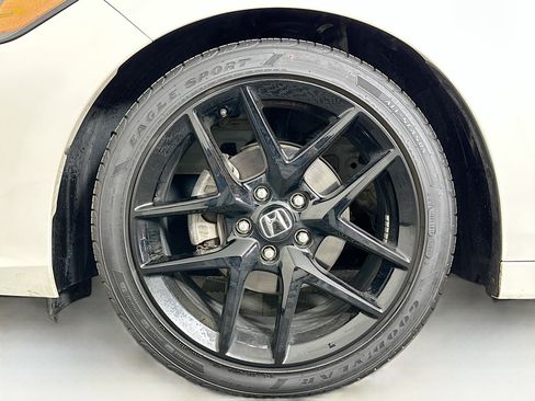 Used 2024 Honda Civic Sport image 11