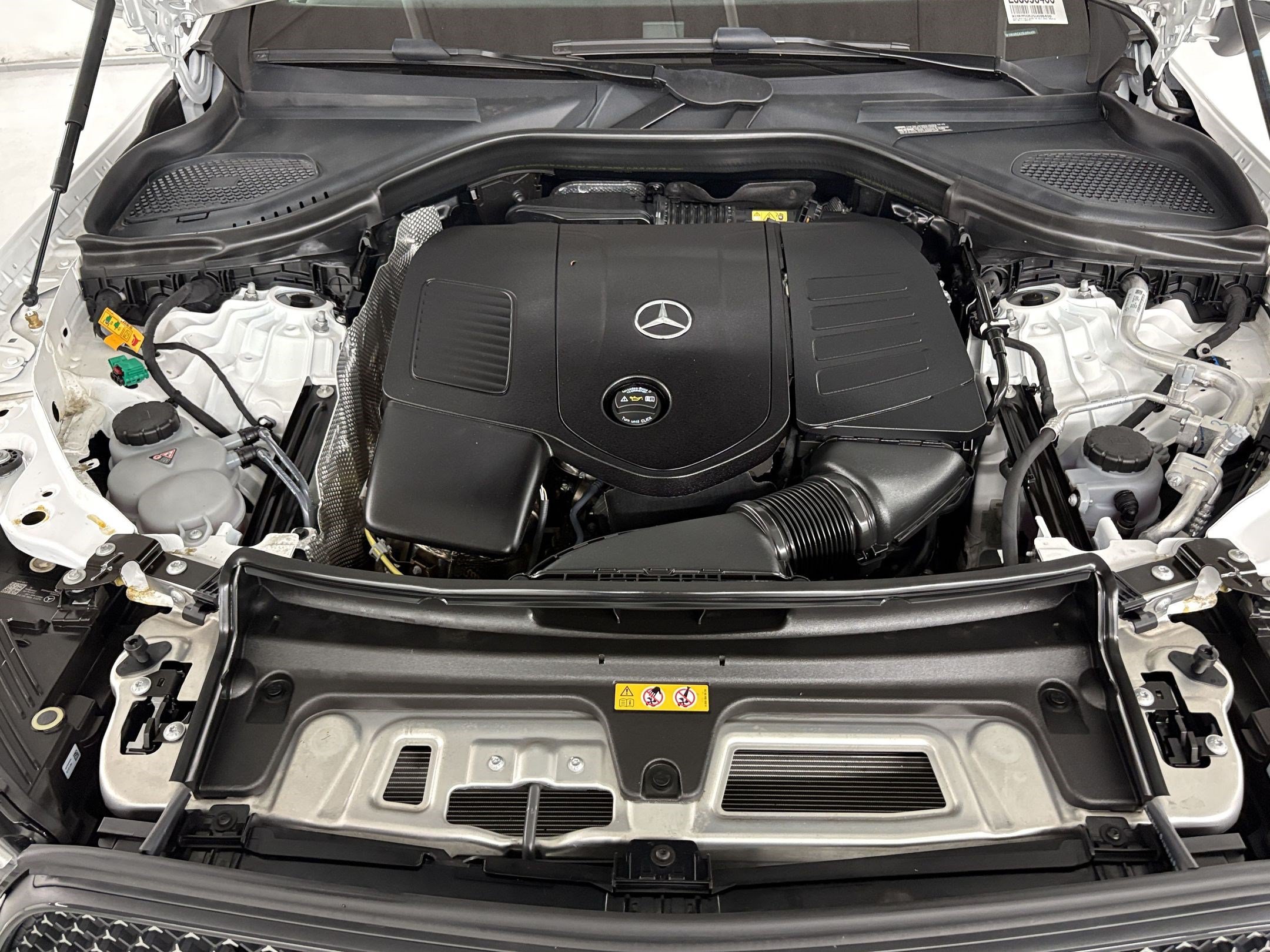 Certified 2025 Mercedes-Benz GLC 350e 4MATIC image 44