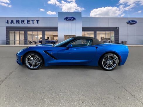 Used 2016 Chevrolet Corvette Stingray Convertible RWD image 4