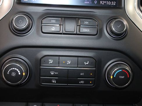 Used 2020 Chevrolet Silverado 1500 LT AWD/4WD image 44