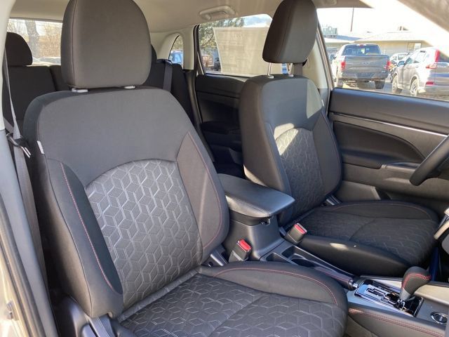New 2026 Mitsubishi Outlander Sport LE AWD/4WD image 9