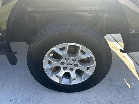 Used 2023 Ford F150 XLT image 19
