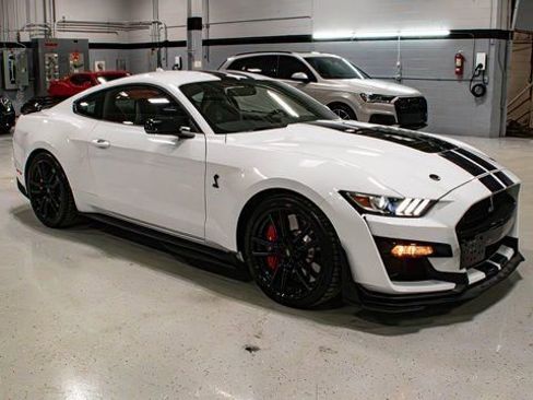 Used 2020 Ford Mustang Shelby GT500 w/ Technology Package image 6