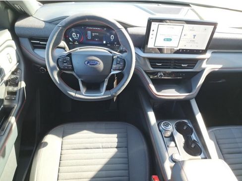 New 2026 Ford Explorer ST-Line RWD image 18