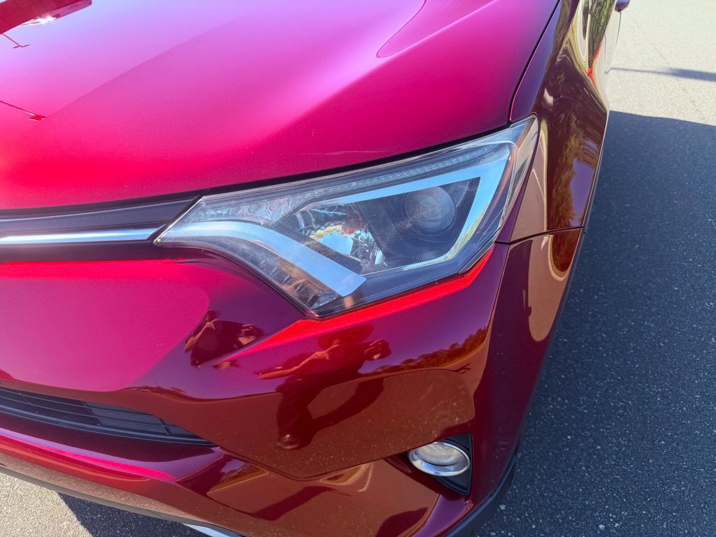 Used 2018 Toyota RAV4 XLE w/ Plus Extra Value Package AWD/4WD image 14