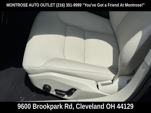 New 2026 Volvo V60 B5 Cross Country Plus w/ Protection Package Premier AWD/4WD image 41