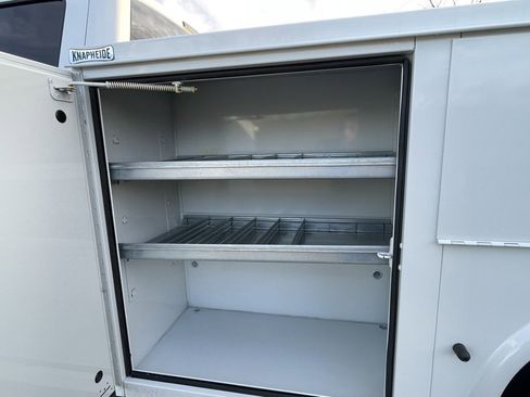 New 2026 Ford F350 XL w/ XL Chrome Package image 33