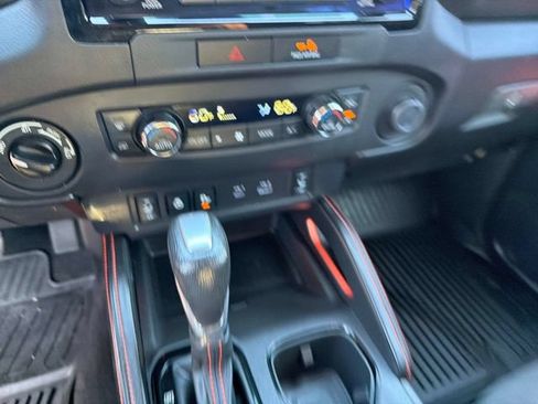 Used 2023 Nissan Frontier PRO-4X w/ Pro Convenience Package AWD/4WD image 23