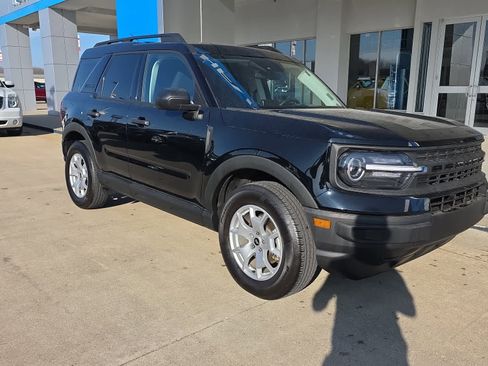 Used 2021 Ford Bronco Sport image 2