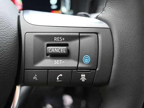 Used 2025 INFINITI QX60 Luxe w/ Vision Package image 18