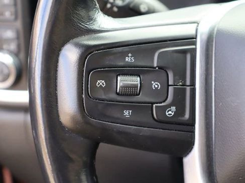 Used 2022 GMC Sierra 1500 SLT w/ SLT Premium Package AWD/4WD image 12
