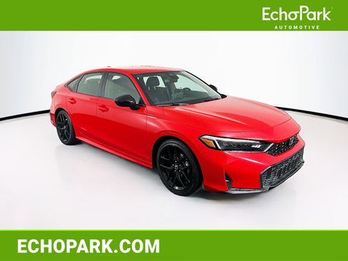 Used 2025 Honda Civic Sport image 1