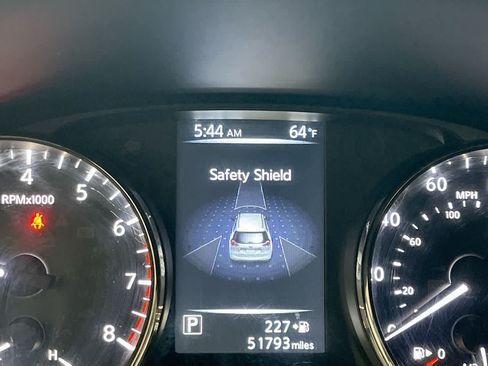 Used 2017 Nissan Rogue S AWD/4WD image 15