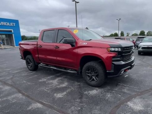 Used 2020 Chevrolet Silverado 1500 LT Trail Boss AWD/4WD image 2