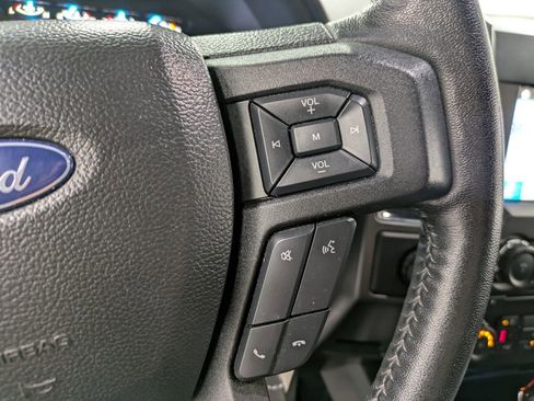 Used 2018 Ford F150 XLT w/ Equipment Group 302A Luxury AWD/4WD image 19