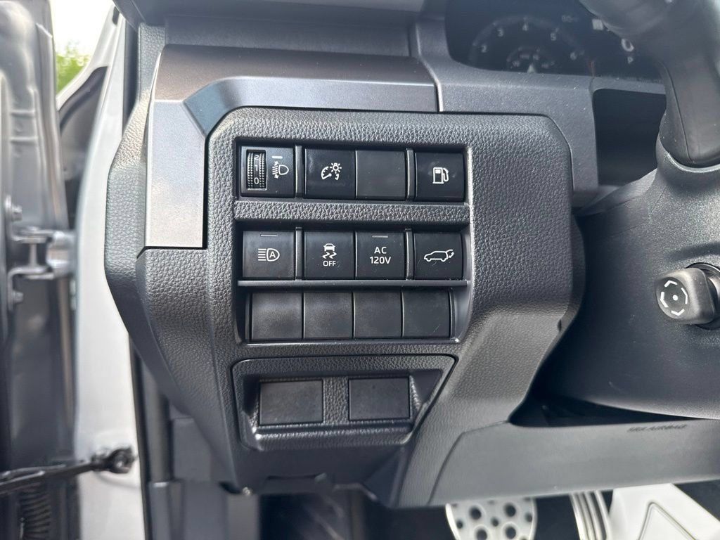 Used 2025 Toyota 4Runner TRD Sport Premium AWD/4WD image 19