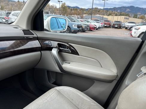Used 2011 Acura MDX image 39