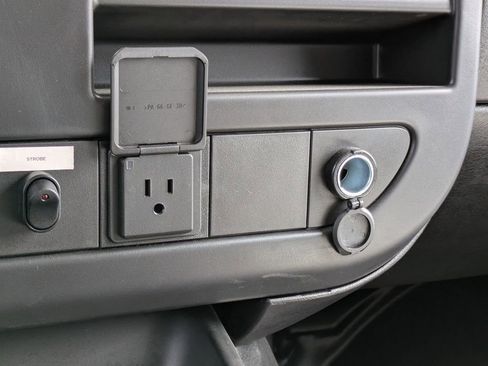 New 2025 Chevrolet Express 3500 w/ Power Convenience Package image 22