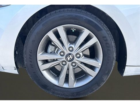 Used 2018 Hyundai Elantra Value Edition image 10