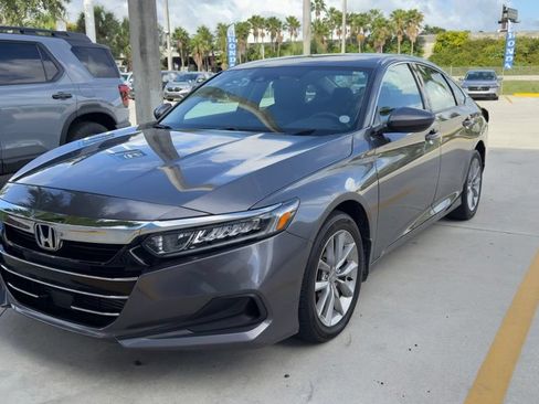 Used 2022 Honda Accord LX image 1