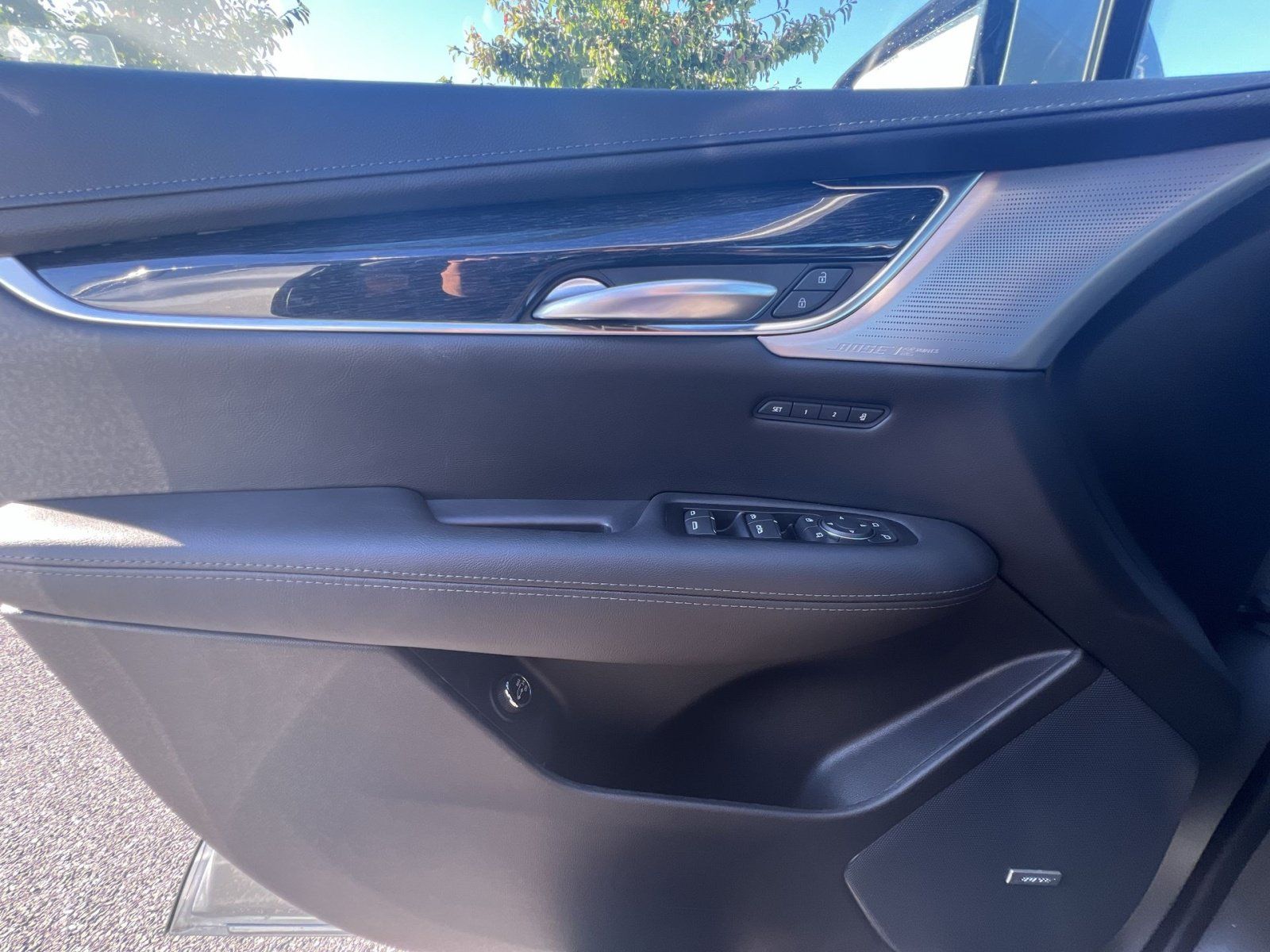 Used 2023 Cadillac XT5 Premium Luxury AWD/4WD image 15