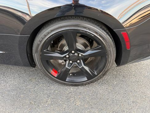 Used 2017 Chevrolet Camaro LT image 17