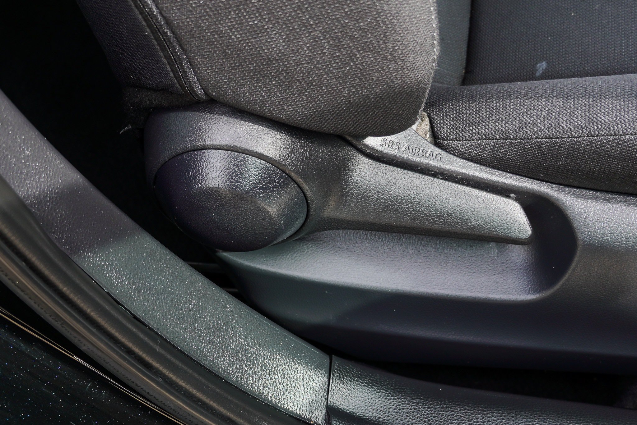 Used 2025 Toyota Corolla LE FWD image 24