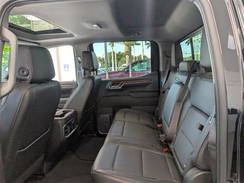Used 2023 GMC Sierra 1500 Denali image 9