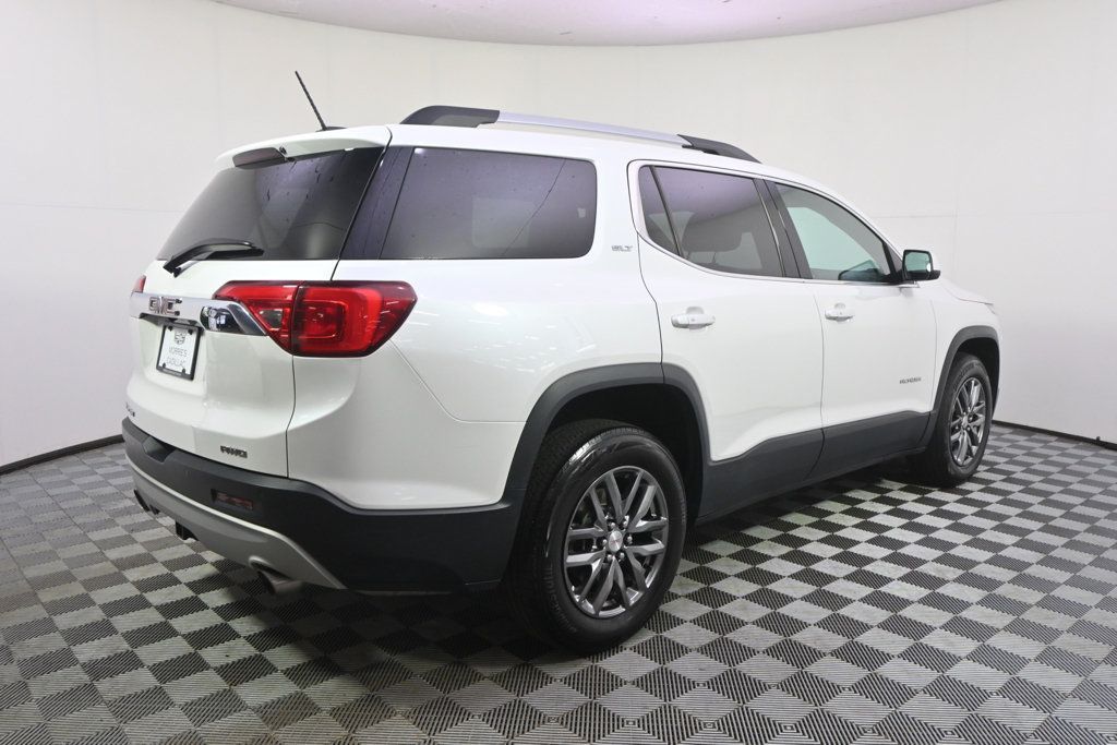 Used 2017 GMC Acadia SLT AWD/4WD image 7
