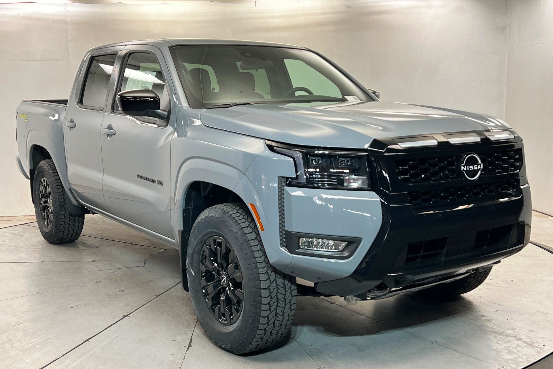 New 2027 Nissan Frontier SV w/ SV Convenience Package AWD/4WD image 7