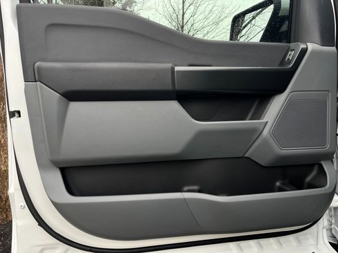 Used 2025 Ford F150 XL image 48