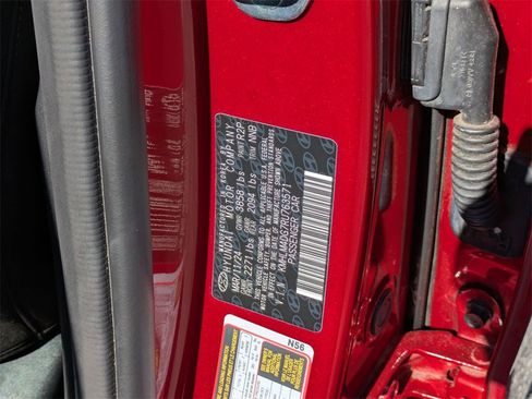 Used 2024 Hyundai Elantra SEL image 31