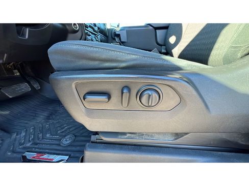 Used 2020 Chevrolet Silverado 3500 LT w/ All Star Edition image 25