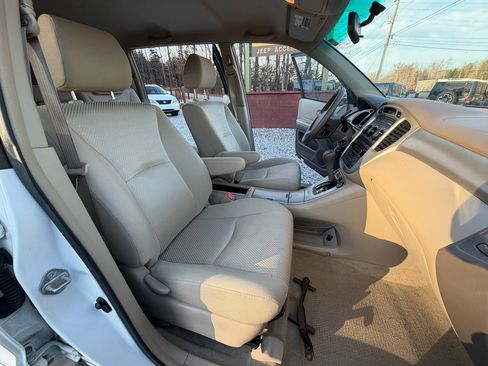 Used 2006 Toyota Highlander 2WD image 17