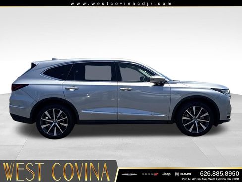 Used 2025 Acura MDX SH-AWD w/ Technology Package image 12
