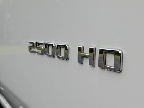 Used 2023 Chevrolet Silverado 2500 Custom w/ Gooseneck/5TH Wheel Package AWD/4WD image 36
