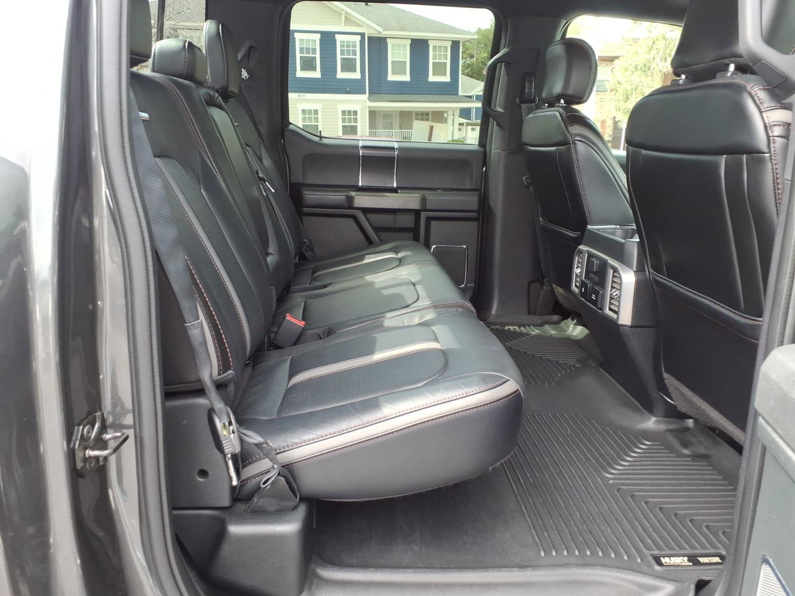 Used 2018 Ford F150 Platinum w/ Equipment Group 701A Luxury AWD/4WD image 15