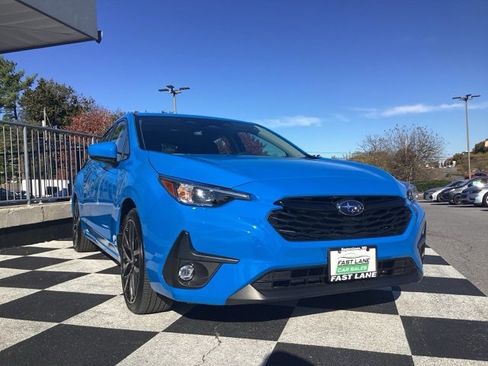 Used 2024 Subaru Impreza 2.0i Sport image 3