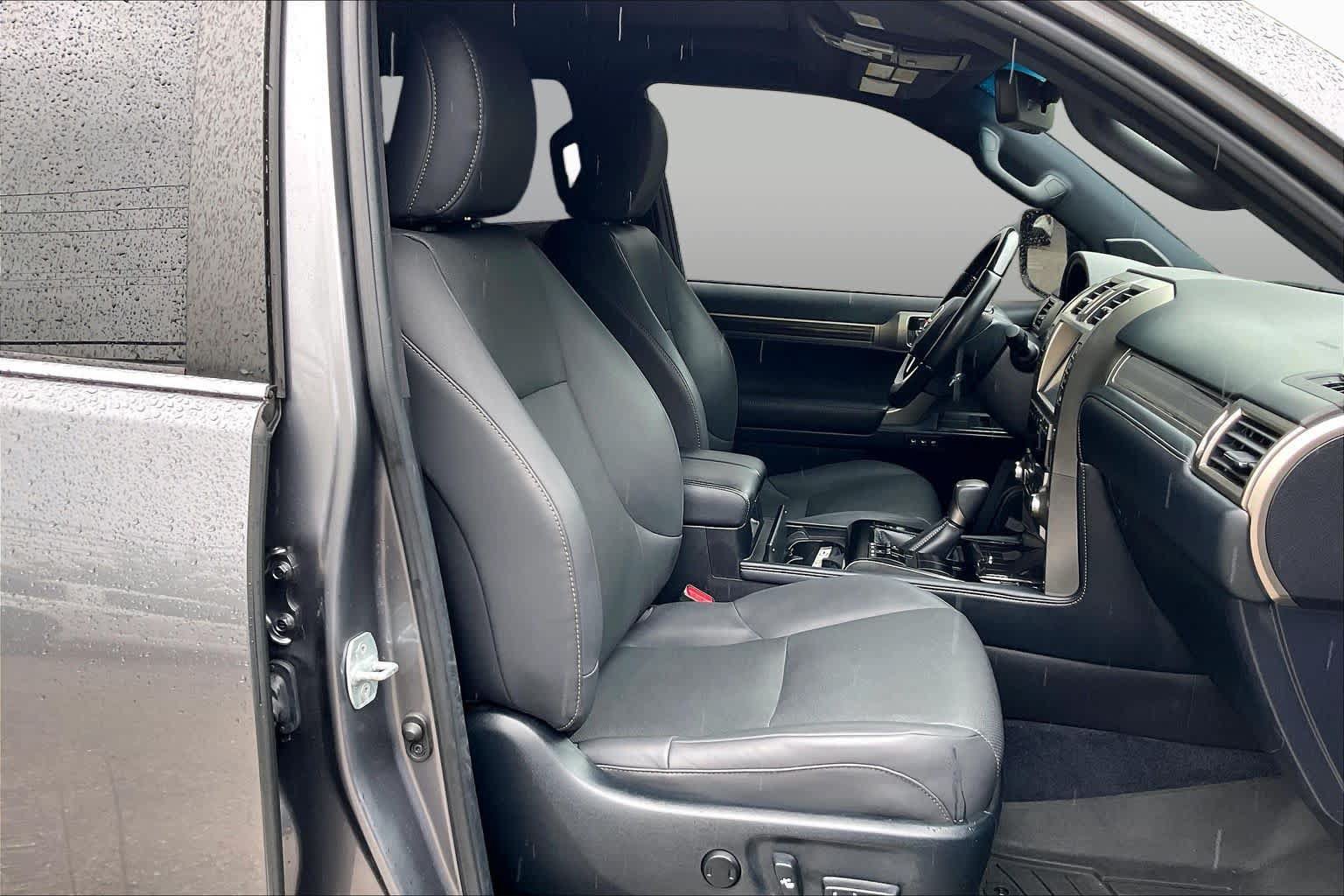 Used 2021 Lexus GX 460 Premium w/ Premium Package AWD/4WD image 9