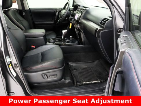 Certified 2019 Toyota 4Runner TRD Off-Road Premium image 38