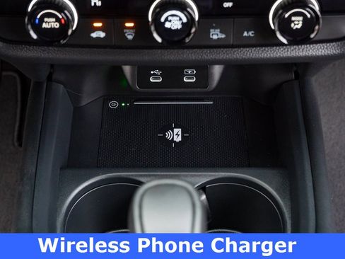 Certified 2026 Honda HR-V Sport image 9