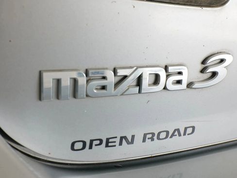 Used 2010 MAZDA MAZDA3 s Sport image 12