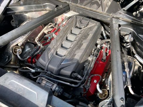 Certified 2024 Chevrolet Corvette Stingray Preferred Cpe image 31