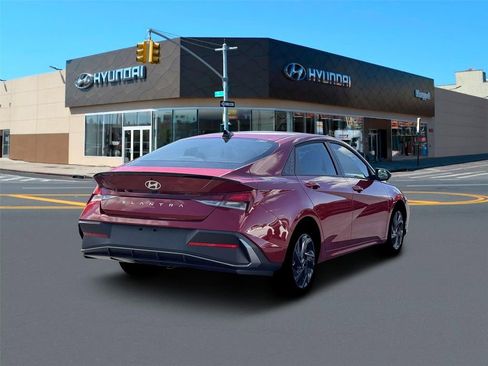 New 2026 Hyundai Elantra Sport FWD image 7