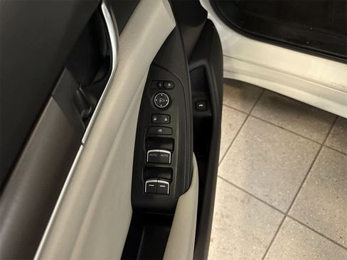 Used 2019 Honda Accord LX image 22